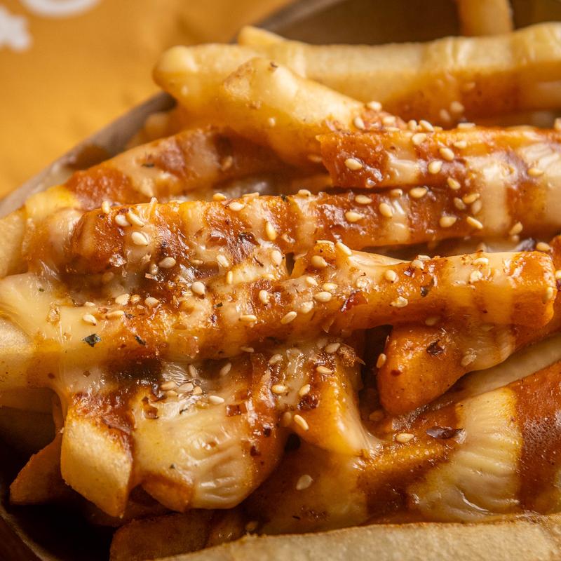 menu item 4 of 5, Curry Poutine (Fries)