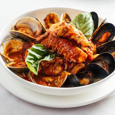 Linguine with clams, mussels, shrimp and lobster tail in a light marinara sauce.