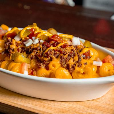 Cheeseburger mac & cheese, side view.