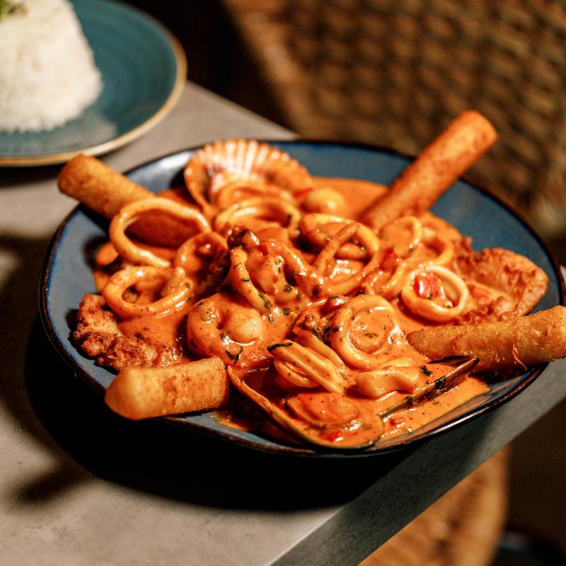 menu item 6 of 8, Pescado a Lo Macho