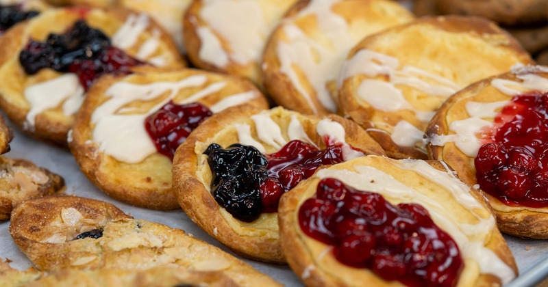 Cherry cheese pastry