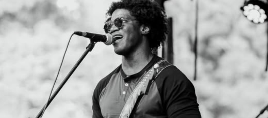 Saturday Night Music: Brandon Simmons event photo