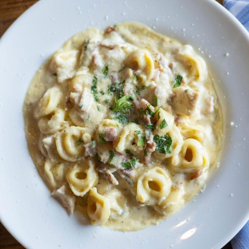 Tortellini Carbonara photo