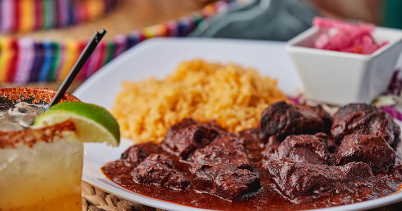 Cochinita Pipil dish