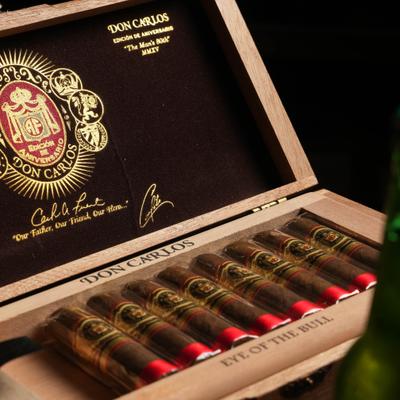 Open cigar box.
