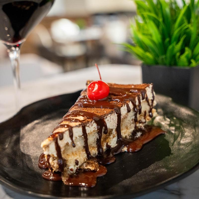 menu item 11 of 12, Tiramisu