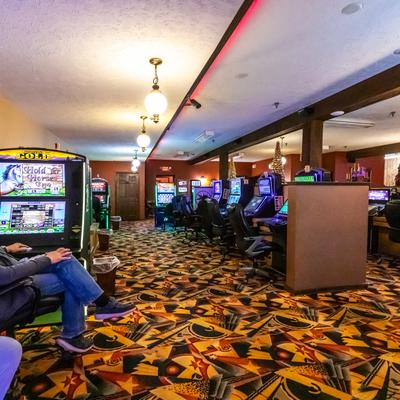 Gambling room, automates, booths.