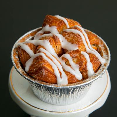 Pastries with vanilla crema.