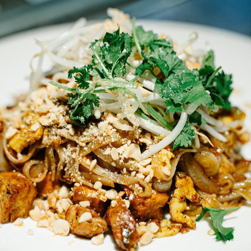 menu item 6 of 14, Pad Thai