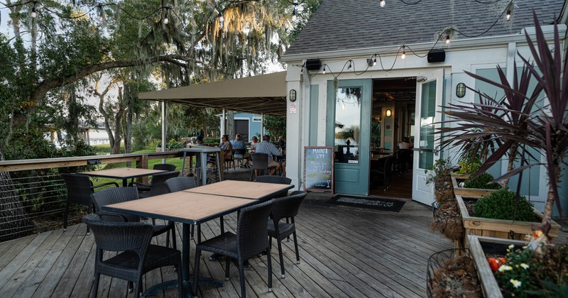 Outdoor patio, seating area