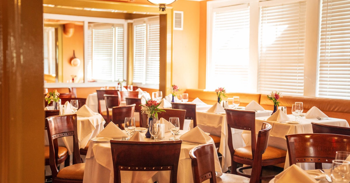 Restaurant dining area