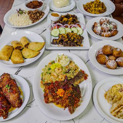 Assorted dish plates.