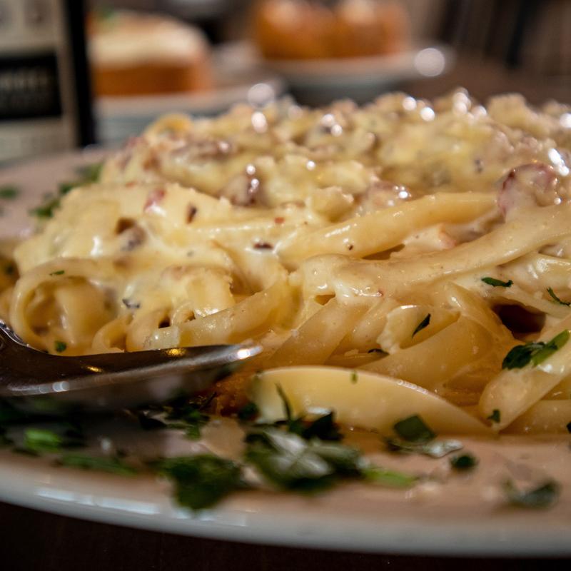 Fettuccini Carbonara photo