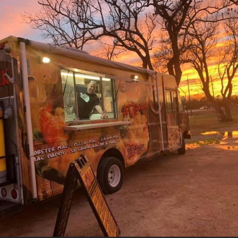 Lunch Lady S Mac Attack Lunch Lady S Mac Attack Pearland Tx