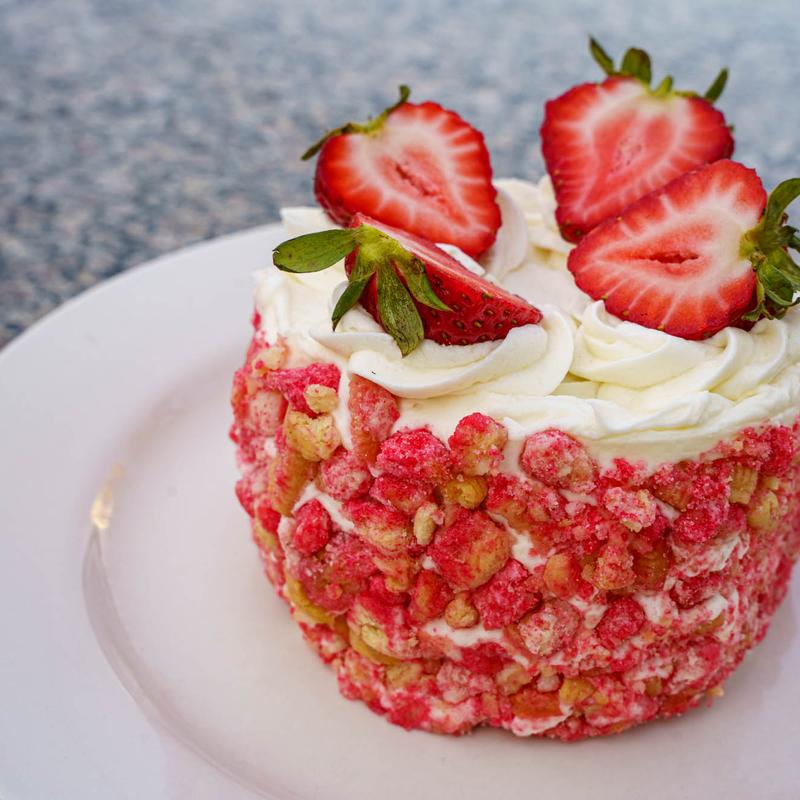 Strawberry Crunch Cake (Serves 2) photo