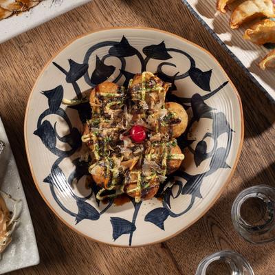 Mixed vegetables with spices on the side