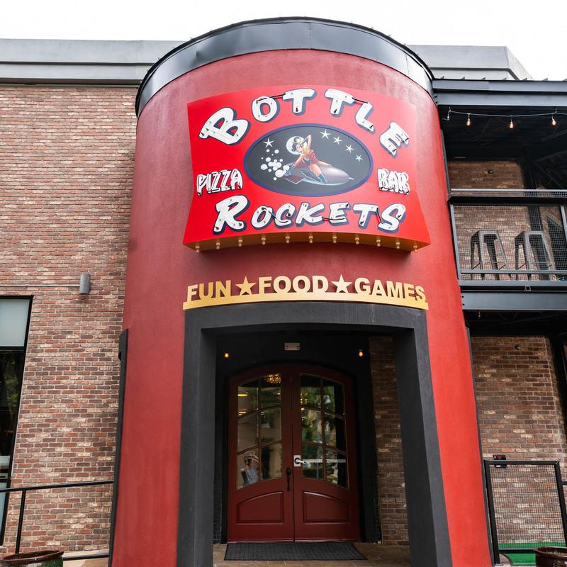 Bottle Rockets opens in the Shops at Legacy - Plano Magazine