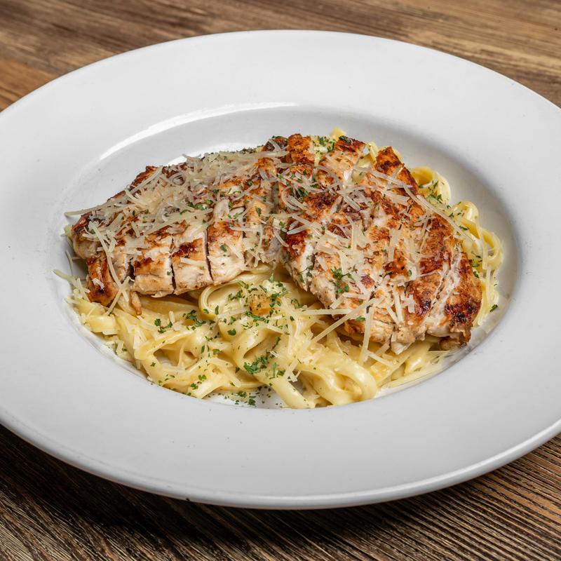 menu item 13 of 34, Chicken Alfredo
