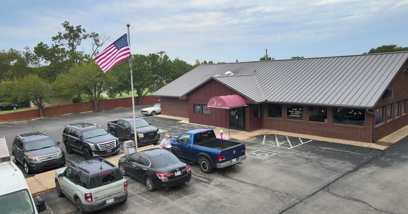 Restaurant parking lot