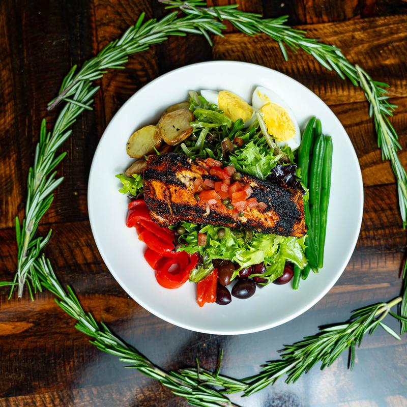 Salmon Nicoise photo