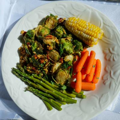 Vegetable plate, top view.