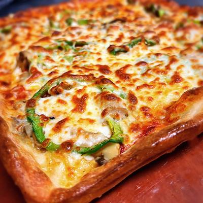Veggie pizza.