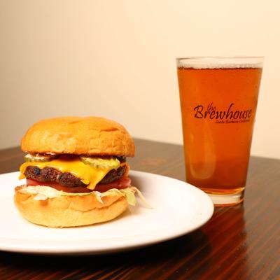 Cheese Burger and a pint of beer.