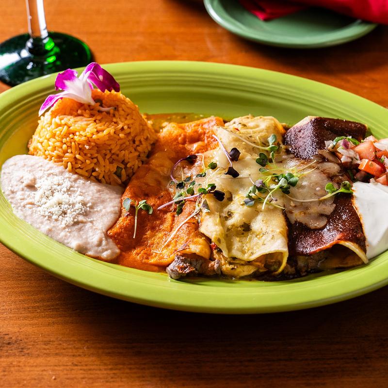 Enchiladas 3 Mayas photo