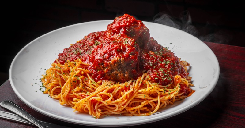 Spaghetti with Meatballs in tomato sauce