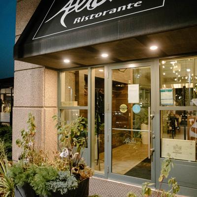 gallery photo number 1