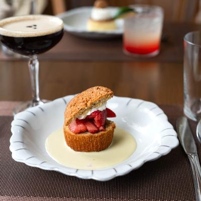 Desserts and drinks.