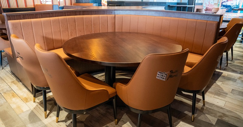Interior, round dining table and chairs
