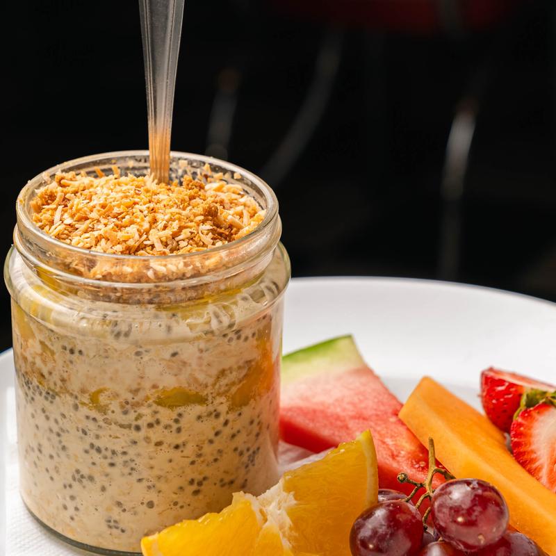 menu item 5 of 22, Mango Pineapple Oats