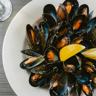 mussel sallabianca top view.