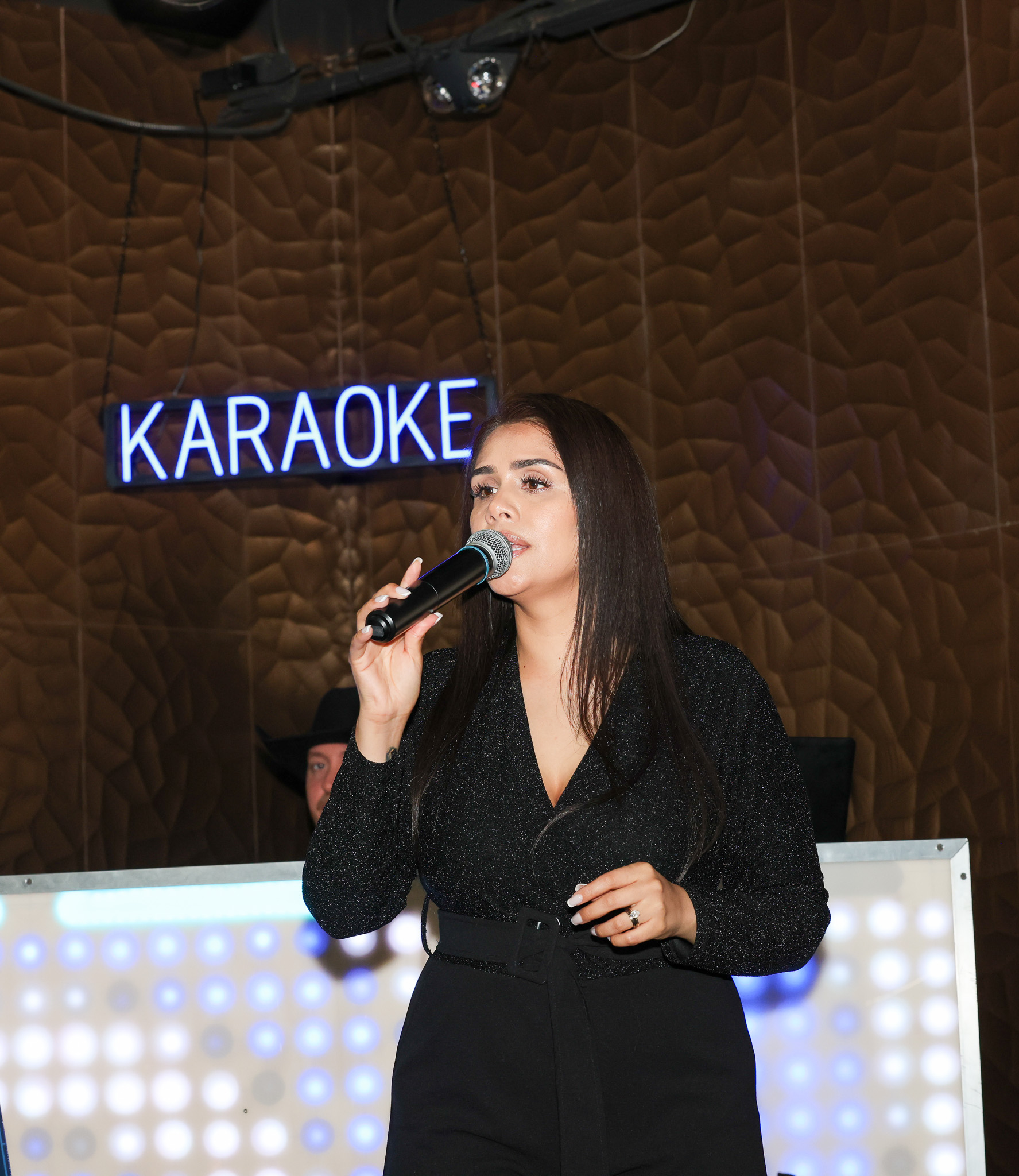 karaoke latino