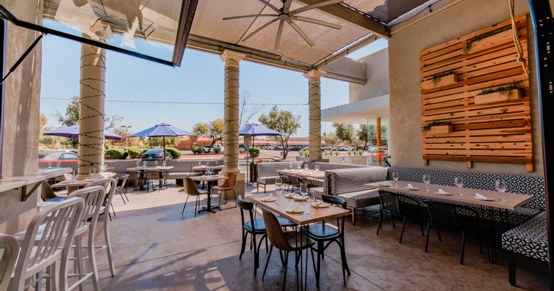 Exterior, tables ready for guests