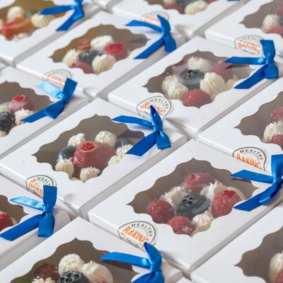 Mini cakes packed in boxes.