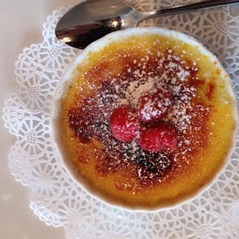 Crème Brûlée À La Vanille De Tahiti photo