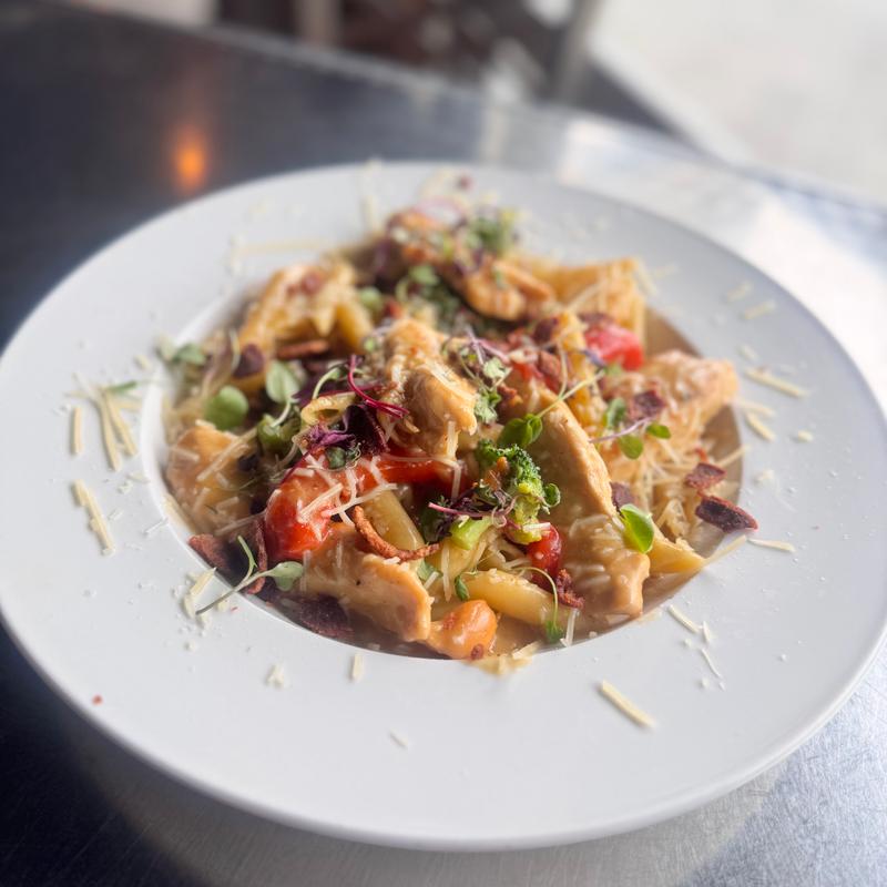 menu item 16 of 20, CHICKEN AND BROCCOLI PASTA