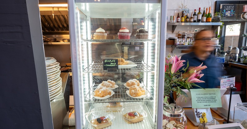 Cold counter with cakes