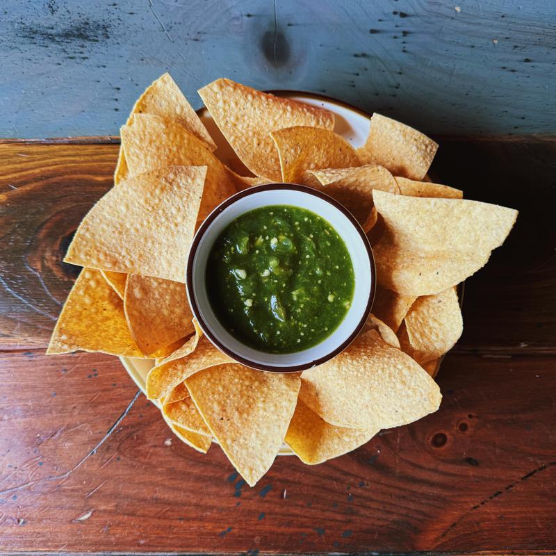 CHIPS & SALSA VERDE photo