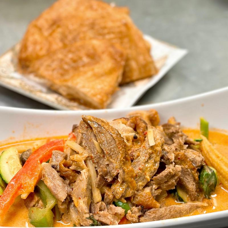 menu item 37 of 106, Roti-Duck Curry