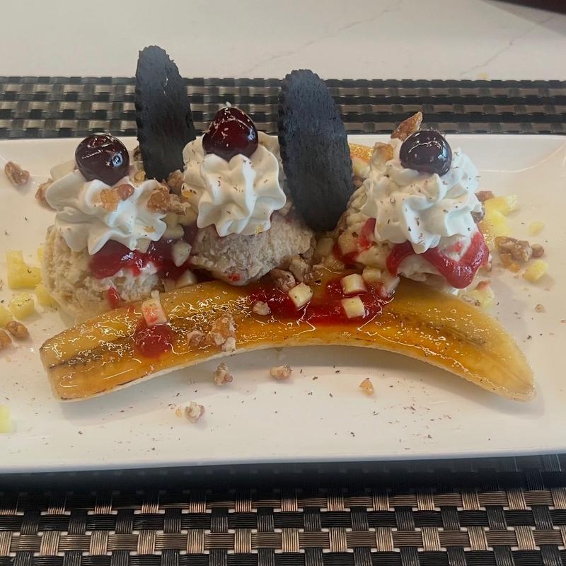 Brûléed Banana Split photo