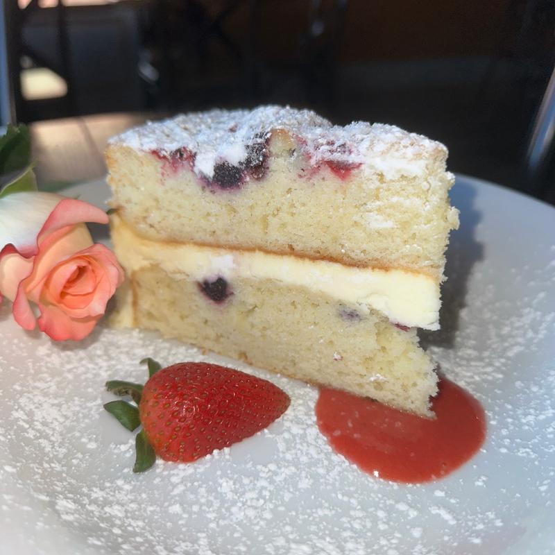 Lemon Berry Mascarpone Cake photo