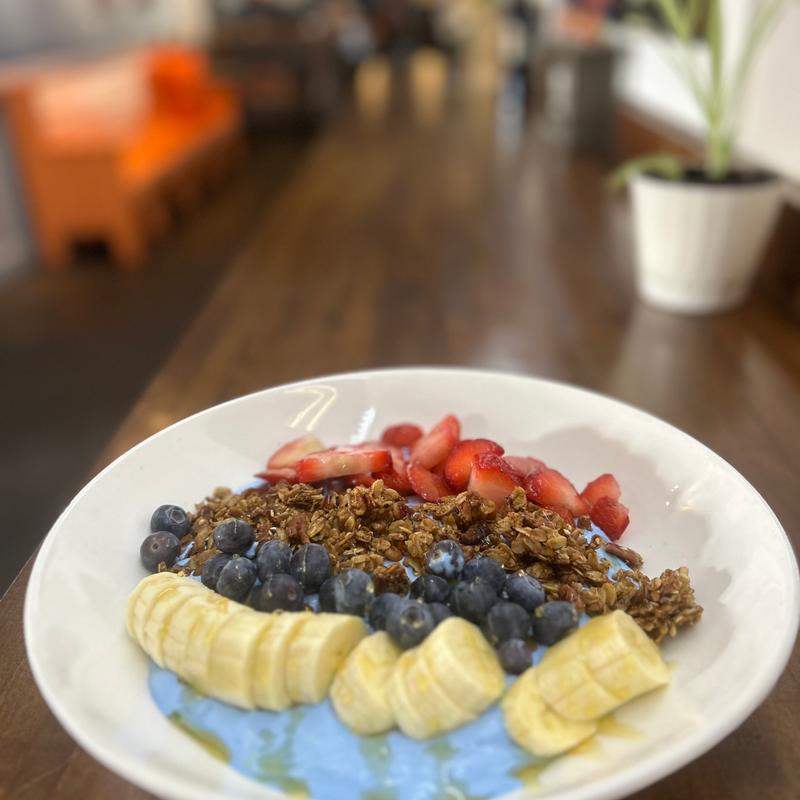 menu item 41 of 42, Sprulina Greek Yogurt Bowl