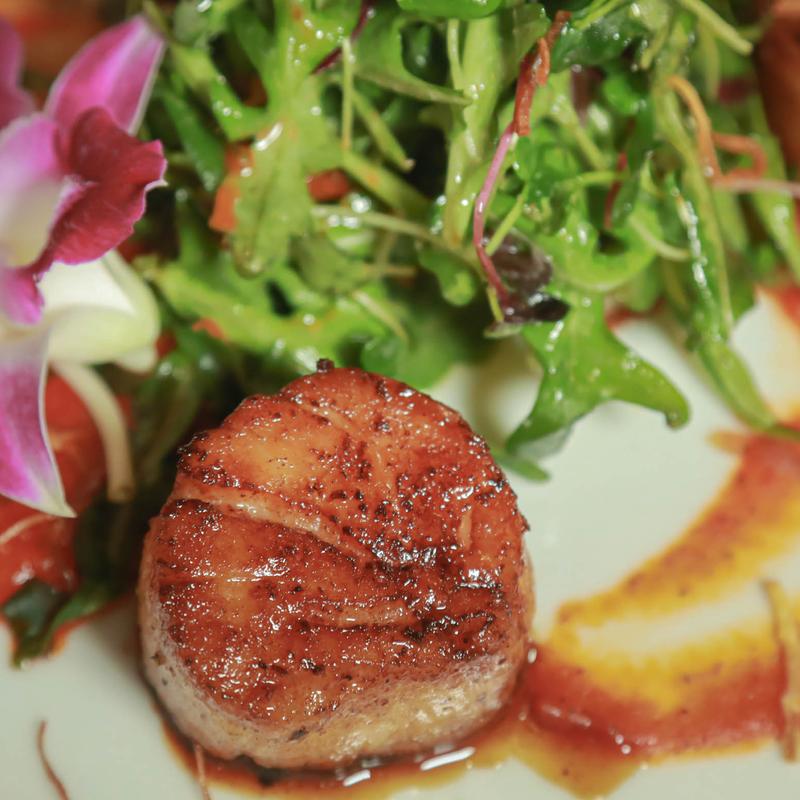 4 ea Sea Scallops photo