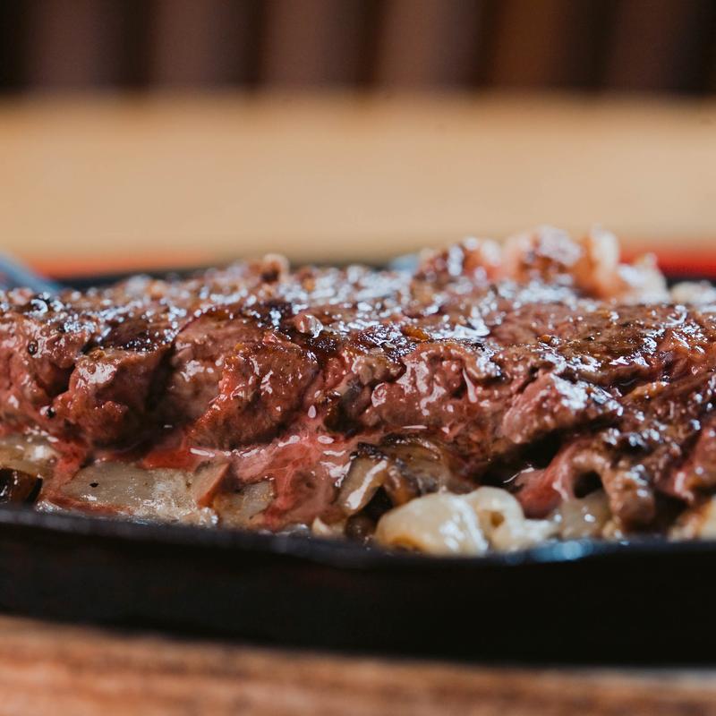 menu item 5 of 8, Sizzling Steak Platter