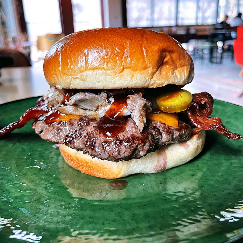 Menage a Trois Burger photo