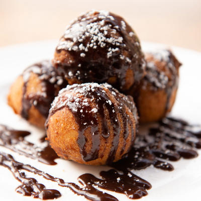 Balls with chocolate syrup dessert