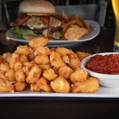 Fried Cheese Curds, with marinara.